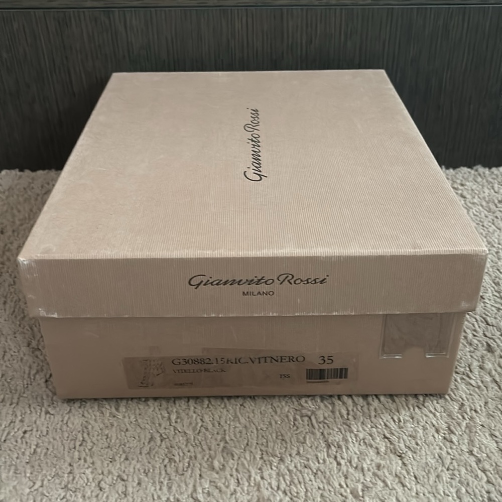 Gianvito Rossi empty box only - Picture 4 of 6